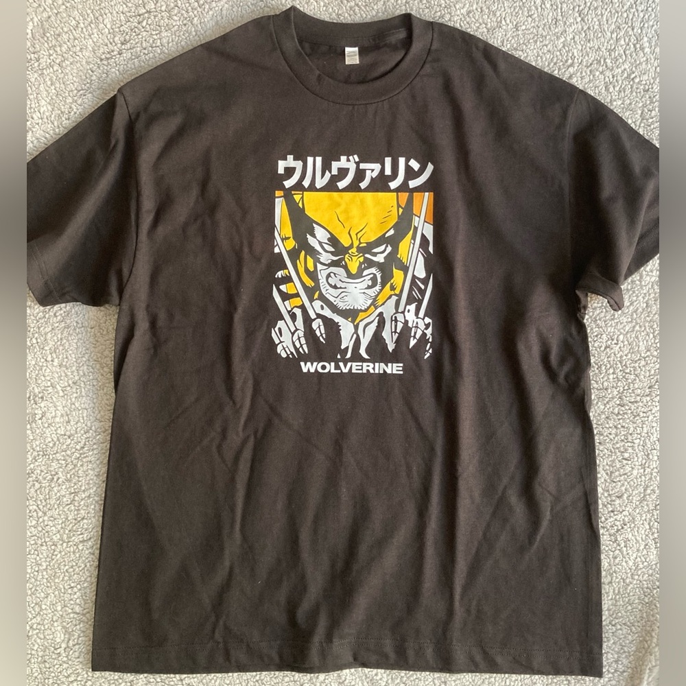 Wolverine Japanese Style Kanji Claws Men’s Black White Yellow Tee NWT